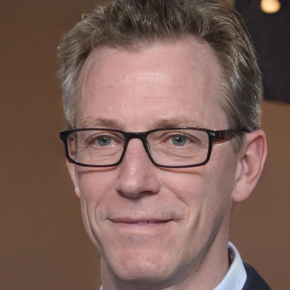 Portrait professionnel de Julien Marceau, formateur en finance personnelle